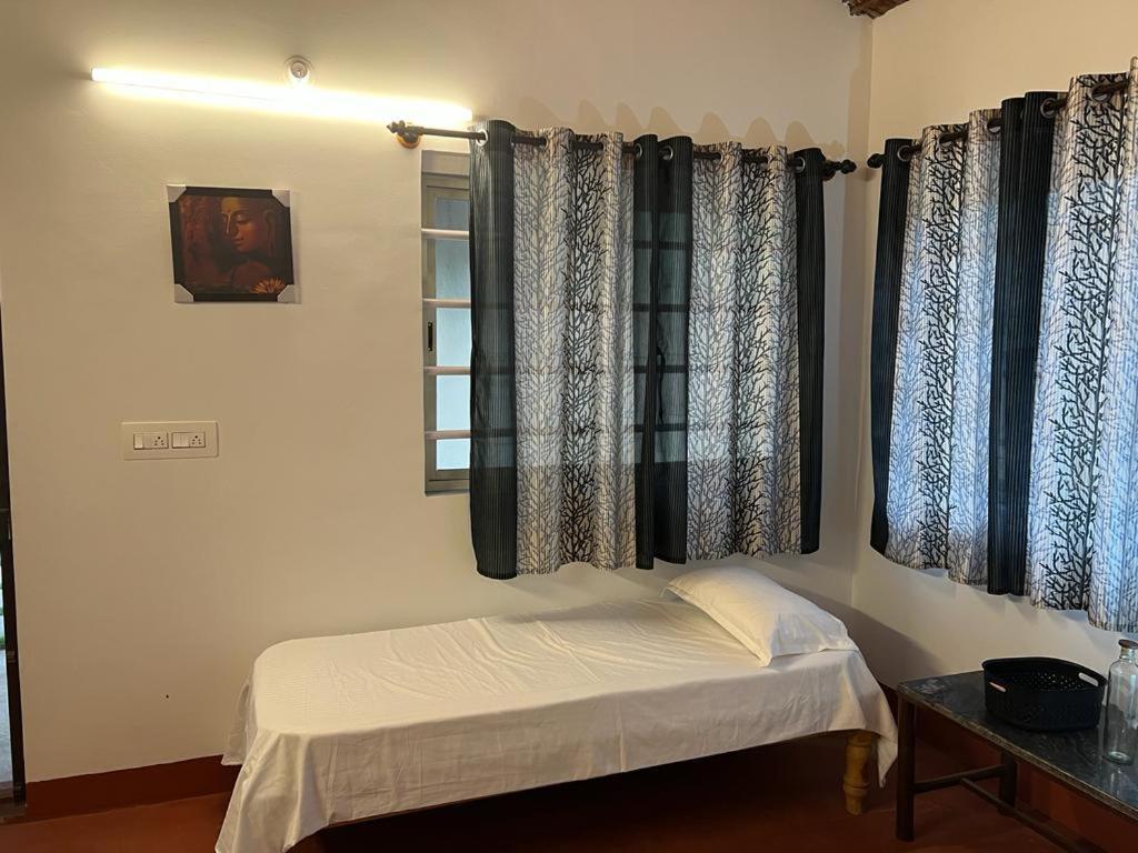 Darshan'S Home Stay Madikeri Luaran gambar